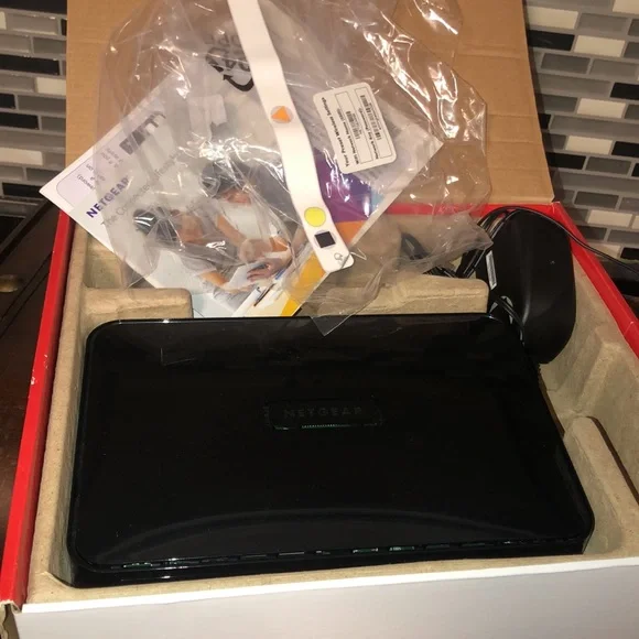 WiFi Router - Picture 4 of 6